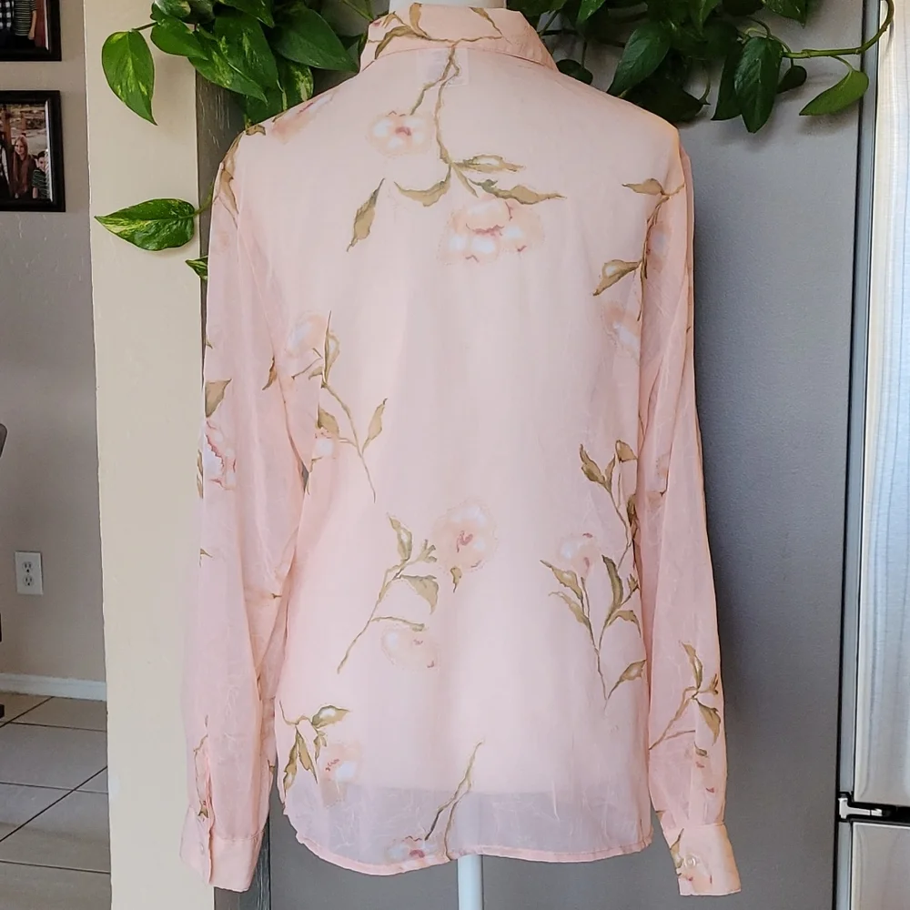 Style Studio blouse - Picture 2 of 5